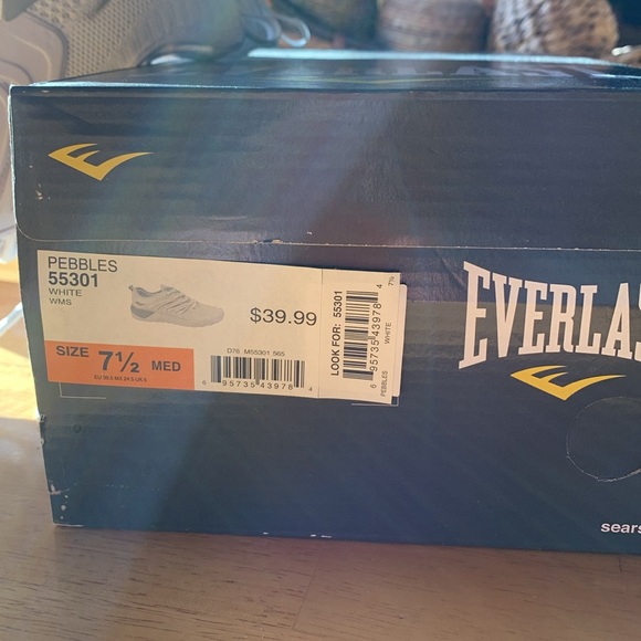NIB Everlast sneakers - Picture 5 of 5